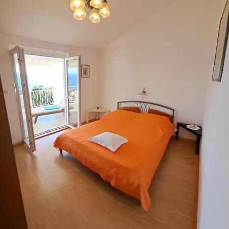 아파트 South Side Paradise - Marjan Hill *