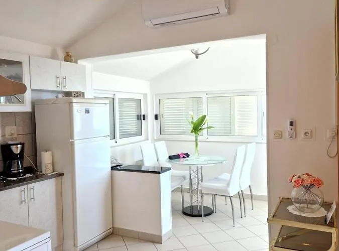 Apartament Angie 2 - Marjan Hill