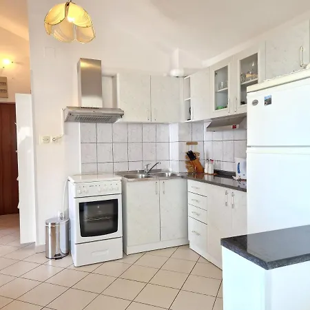 Angie - Marjan Hill Apartment Split