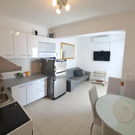 Appartement Angie - Marjan Hill