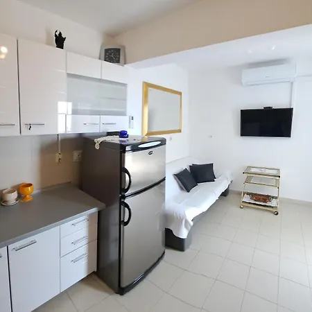 Angie - Marjan Hill Appartement *